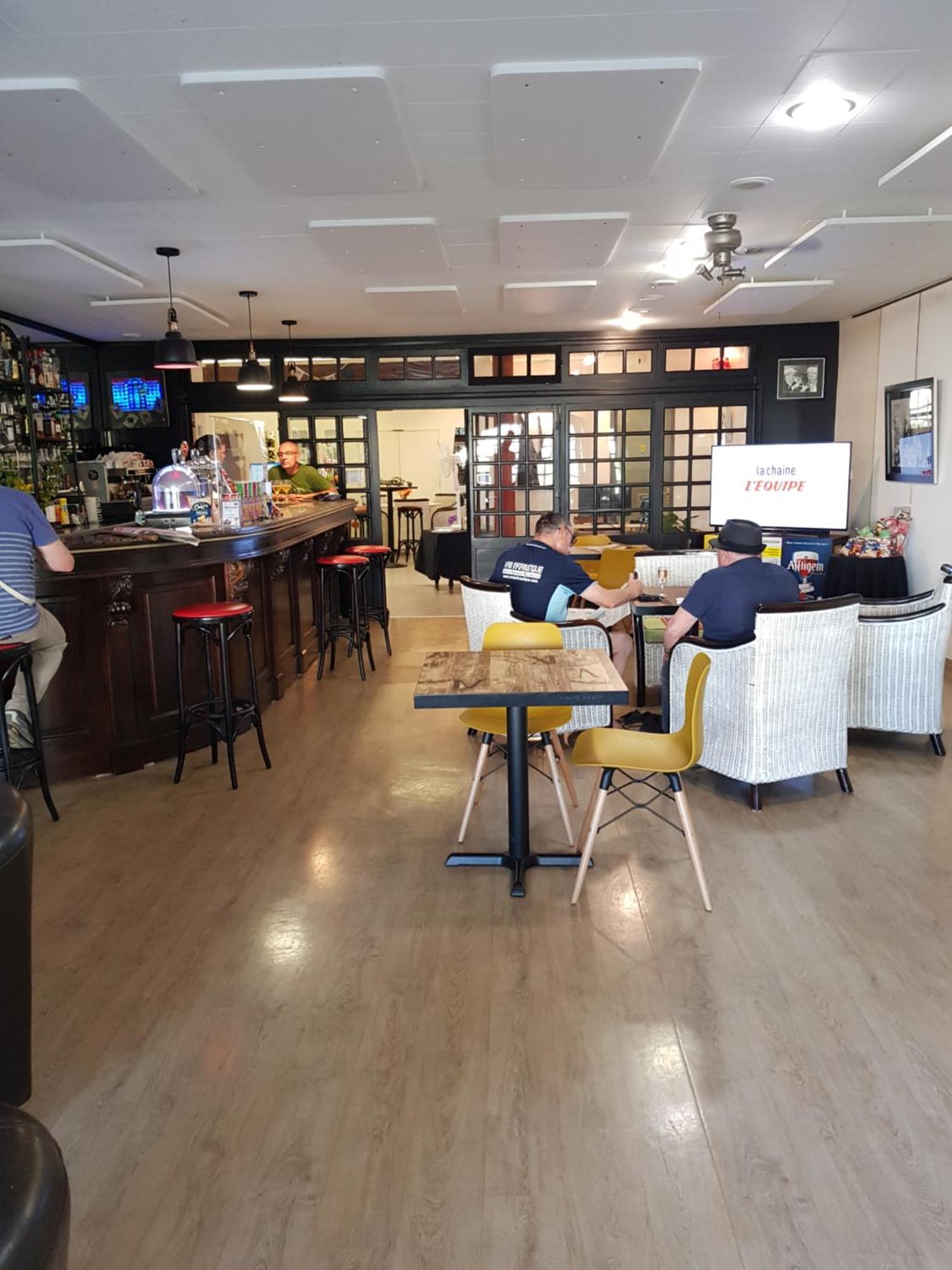 Brit Hotel Essentiel Pontivy Robic エクステリア 写真